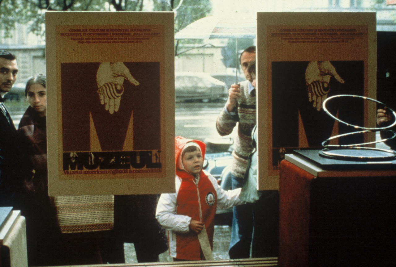 American Museums attracted crowds in Eastern European cities behind what was then known as the “Iron Curtain.”